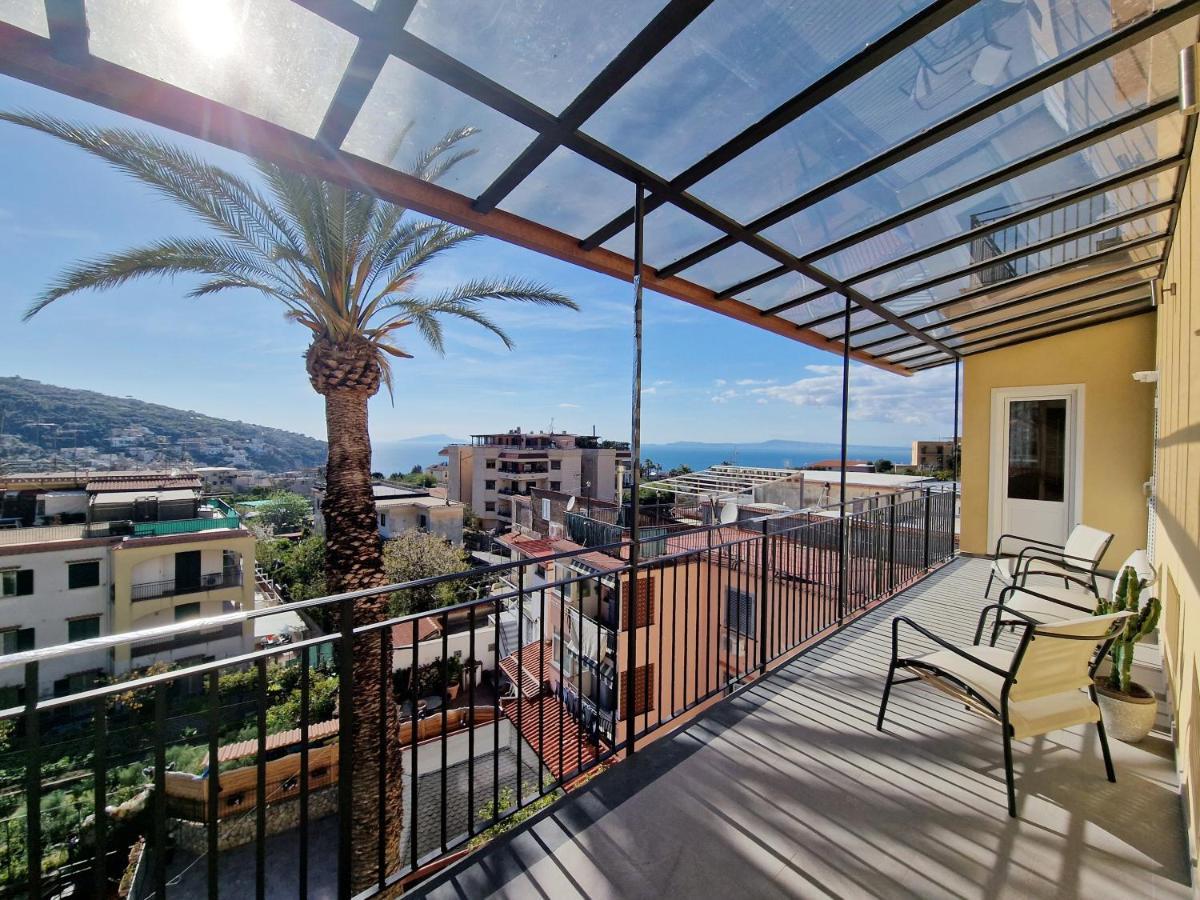 Savarese Luxury Palace Lejlighed Vico Equense Eksteriør billede