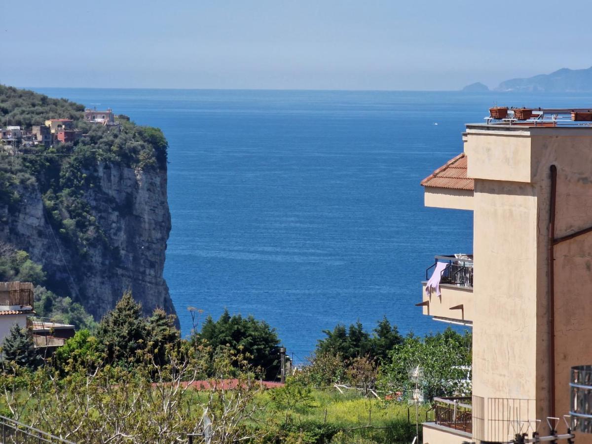 Savarese Luxury Palace Lejlighed Vico Equense Eksteriør billede