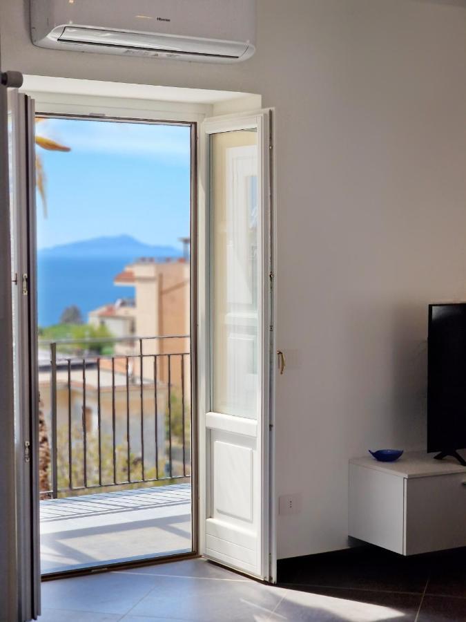 Savarese Luxury Palace Lejlighed Vico Equense Eksteriør billede